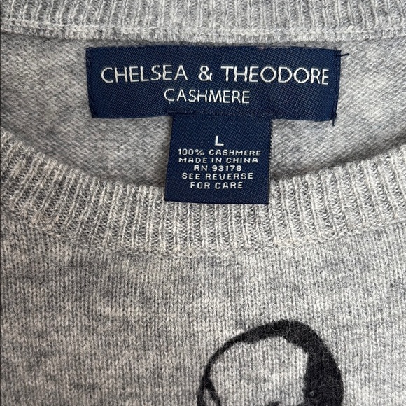 Gray 100% Cashmere Skull Sweater - Picture 4 of 4